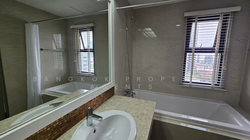 G.P. Grande Tower, Bangkok, 55 Sukhumvit 23, Khlongtoei Nua, Watthana, Bangkok, 3 Bedrooms, 180 sqm, Condo For Rent, by BANGKOK PROPERTY AGENTS, 500286838 - DDproperty.com