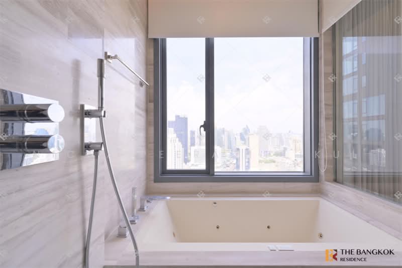 Q1 Sukhumvit, Bangkok, 1 Sukhumvit Road, Khlong Toei, Bangkok, 3 Bedrooms, 162 sqm, Condo For Rent, by Nicha Peerakittikul, 500286902 - DDproperty.com