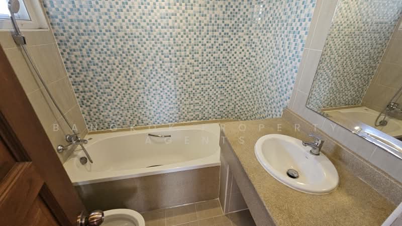 Nagara Mansion, Bangkok, Soi Nai Loet, Lumphini, Pathum Wan, Bangkok, 3 Bedrooms, 200 sqm, Condo For Rent, by BANGKOK PROPERTY AGENTS, 500286904 - DDproperty.com