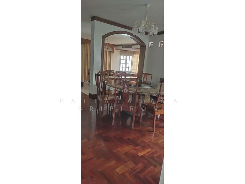 4-BR House, Bangkok, Khlong Tan Nua, Watthana, Bangkok, 4 Bedrooms, 640 sqm, Single Detached House For Rent, by Rasita Maneelam, 500286999 - DDproperty.com