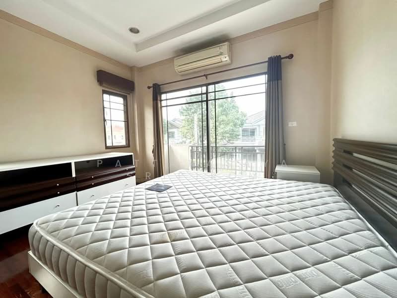3-BR House, Bangkok, Khan Na Yao, Khan Na Yao, Bangkok, 3 Bedrooms, 180 sqm, Single Detached House For Rent, by Pattarasaya Sripirom, 500287004 - DDproperty.com
