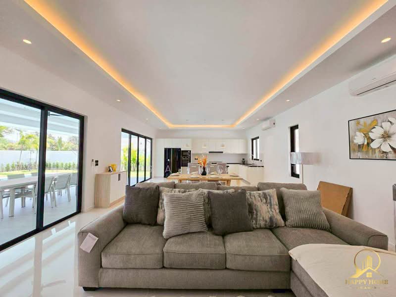 The Clouds Hua Hin 3 : เดอะ คลาวส์ 3 หัวหิน, ประจวบคีรีขันธ์, หินเหล็กไฟ, หัวหิน, ประจวบคีรีขันธ์, 250 ตร.ม., วิลล่า ขาย, โดย Wanwisa Scopetta, 500287005 - DDproperty.com