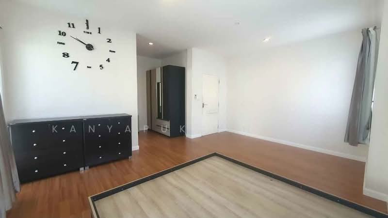 Mantana Lake Watcharapol, Bangkok, Sukhaphiban 5 Road, O-Ngoen, Sai Mai, Bangkok, 3 Bedrooms, 240 sqm, Single Detached House For Rent, by Kanyapuk Tinanop, 500287010 - DDproperty.com
