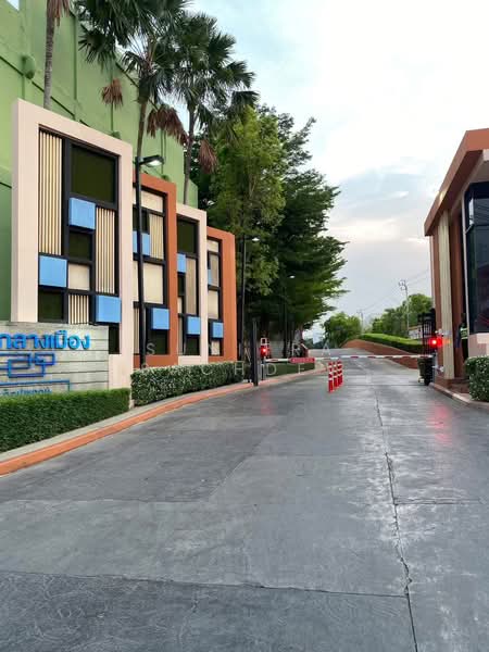 Baan Klang Muang Kalpapruek, Bangkok, Thonburi Court Road, Bang Wa, Phasi Charoen, Bangkok, 3 Bedrooms, 117 sqm, Townhouse For Sale, by Sunitra Sachdev, 500287027 - DDproperty.com