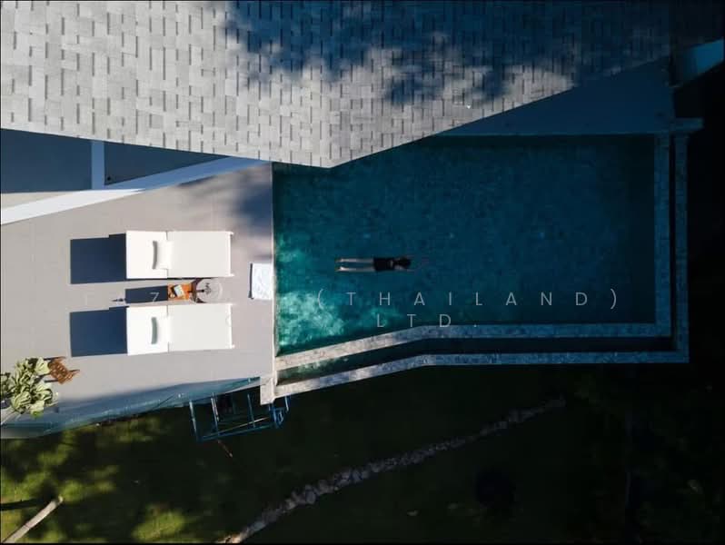 ให้เช่า - พูลวิลล่าหรู 5 ห้องนอน เกาะสมุย พร้อม Rooftop Lounge และสระน้ำเกลือส่วนตัว, สุราษฎร์ธานี