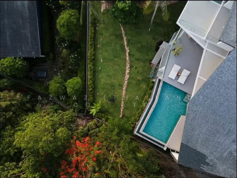 For Rent - Luxury 5BR Modern Pool Villa in Koh Samui with Rooftop Lounge and Saltwater Pool, Surat Thani