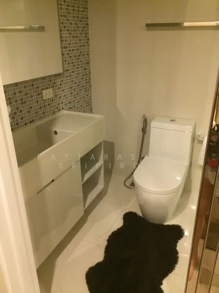 The Room Sukhumvit 21 : เดอะ รูม สุขุมวิท 21, กรุงเทพ, ถนน อโศกมนตรี, คลองเตยเหนือ, วัฒนา, กรุงเทพ, 50 ตร.ม., คอนโด ให้เช่า, โดย Pattarasaya Sripirom, 500287033 - DDproperty.com
