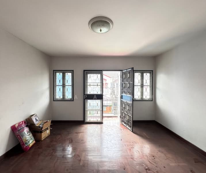 Bang Yai City, Nonthaburi, Bang Yai City Village Road, Sao Thong Hin, Bang Yai, Nonthaburi, 2 Bedrooms, 100 sqm, Townhouse For Sale, by Panlapa Khanha, 500287070 - DDproperty.com