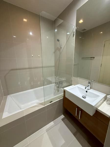 Noble Reveal, Bangkok, 36 Soi Sukhumvit 63, Ekamai Road, Phra Kanong Nua, Watthana, Bangkok, Studio, 32 sqm, Condo For Rent, by Punnawat Keeratidusitroj, 500287074 - DDproperty.com