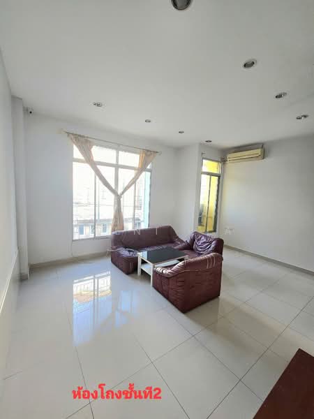 Baan Klang Muang British Town Srinakarin : บ้านกลางเมือง บริติช ทาวน์ ศรีนครินทร์, สมุทรปราการ, ซอยบ้านกลางเมือง บริติช ทาวน์ ศรีนครินทร์, บางแก้ว, บางพลี, สมุทรปราการ, 350 ตร.ม., ทาวน์เฮ้าส์ ให้เช่า, โดย Agent Pla, 500287089 - DDproperty.com