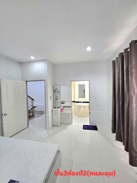 Baan Klang Muang British Town Srinakarin, Samut Prakan, Soi Baan Klang Muang British Town Srinakarin, Bang Kaeo, Bang Plee, Samut Prakan, 3 Bedrooms, 350 sqm, Townhouse For Rent, by Agent Pla, 500287089 - DDproperty.com