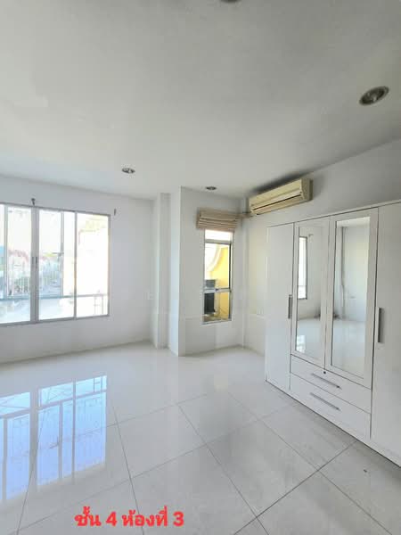 Baan Klang Muang British Town Srinakarin, Samut Prakan, Soi Baan Klang Muang British Town Srinakarin, Bang Kaeo, Bang Plee, Samut Prakan, 3 Bedrooms, 350 sqm, Townhouse For Rent, by Agent Pla, 500287089 - DDproperty.com