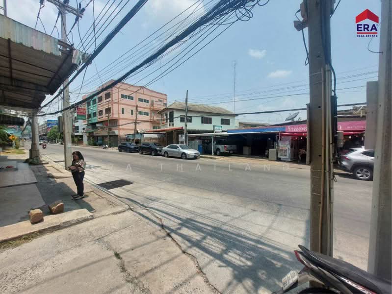 For Sale - นพนาอพาร์ตเม้นท์ ขายอพาร์ตเม้นท์สูง 4 ชั้น ถ.เทศบาล 4 ใกล้โรงพยาบาลสระบุรีเพียง 500 เมตร, Saraburi