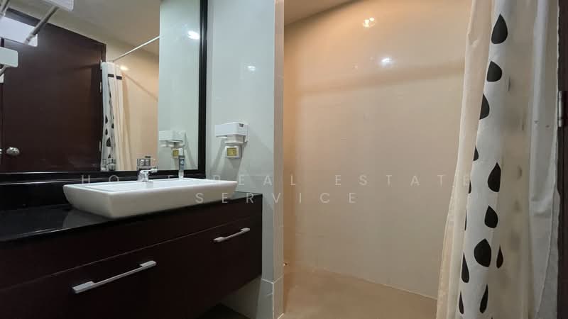 The Line Phahonyothin Park, Bangkok, 1090 Phahonyothin Road, Jom Phon, Chatuchak, Bangkok, 1 Bedroom, 49 sqm, Condo For Sale, by HOME Real Estate Service, 500287198 - DDproperty.com