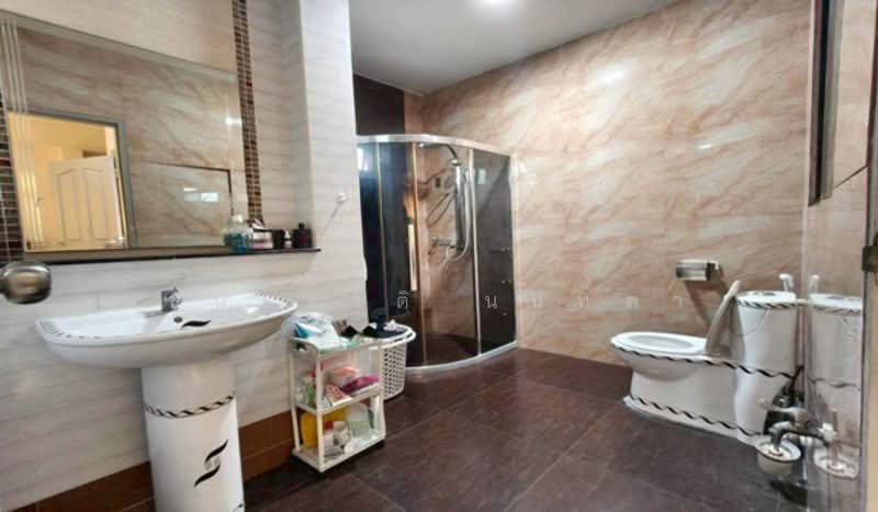 The Private House Chimphli 19, Bangkok, Chim Plee, Taling Chan, Bangkok, 3 Bedrooms, 216 sqm, Single Detached House For Sale, by ชนะชาติ นนท์ตา, 500287253 - DDproperty.com