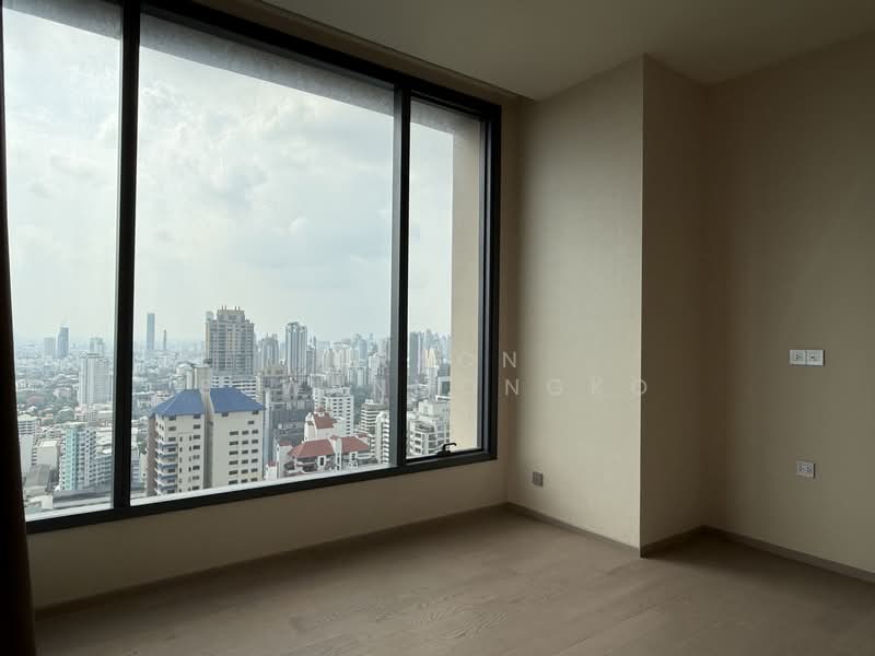 The Esse Asoke, Bangkok, 333 Soi Sukhumvit 21, Sukhumvit Road, Khlongtoei Nua, Watthana, Bangkok, 2 Bedrooms, 74 sqm, Condo For Sale, by Oraon Suwanmongko, 500287276 - DDproperty.com