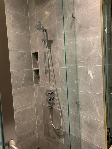 28 Chidlom, Bangkok, 28 Chit Lom Alley, Lumphini, Pathum Wan, Bangkok, 1 Bedroom, 43 sqm, Condo For Rent, by Decalf Simon, 500287288 - DDproperty.com