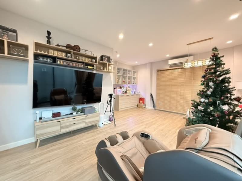 Bangkok Boulevard Ramintra-Watcharapol : บางกอก บูเลอวาร์ด รามอินทรา-วัชรพล, กรุงเทพ, ถนน จตุโชติ, ออเงิน, สายไหม, กรุงเทพ, 232 ตร.ม., บ้านเดี่ยว ขาย, โดย เรียลตี้ วัน, 500287317 - DDproperty.com