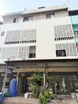 ขายหอพัก ตึก 4 ชั้น 2 คูหา พุทธมณฑลสาย 5 หมู่บ้านกลาโหม ใกล้ตลาดเสรี พร้อมรายได้ทันที รีโนเวทใหม่, นครปฐม