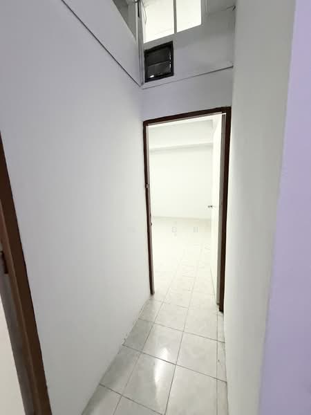For Sale - ขายหอพัก ตึก 4 ชั้น 2 คูหา พุทธมณฑลสาย 5 หมู่บ้านกลาโหม ใกล้ตลาดเสรี พร้อมรายได้ทันที รีโนเวทใหม่, Nakhon Pathom