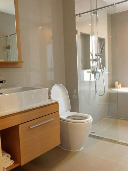 D25 Thonglor, Bangkok, 10 Soi Thonglor 25, Sukhumvit 55 Road, Khlong Tan Nua, Watthana, Bangkok, 1 Bedroom, 47 sqm, Condo For Rent, by Suthasin Boonkong, 500287339 - DDproperty.com