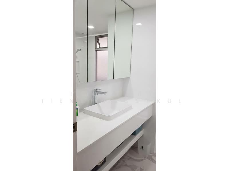 Newton Tower, Bangkok, Soi Sukhumvit 6, Khlong Toei, Bangkok, 2 Bedrooms, 119 sqm, Condo For Sale, by Poomphat Tienthongsakul, 500287349 - DDproperty.com