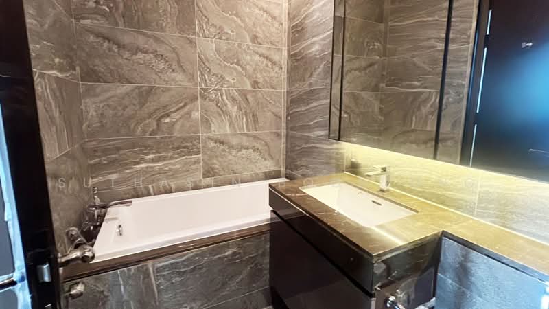 The Esse Sukhumvit 36, Bangkok, Soi Sukhumvit 36, Sukhumvit Road, Phra Kanong, Khlong Toei, Bangkok, 1 Bedroom, 38 sqm, Condo For Rent, by Suthasin Boonkong, 500287350 - DDproperty.com