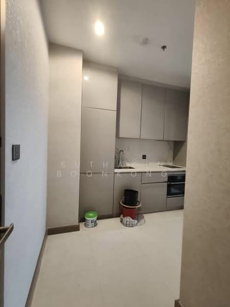 The Esse at Singha Complex, Bangkok, 1788 New Petchaburi Rd, Khlongtoei Nua, Watthana, Bangkok, 1 Bedroom, 47 sqm, Condo For Rent, by Suthasin Boonkong, 500287369 - DDproperty.com