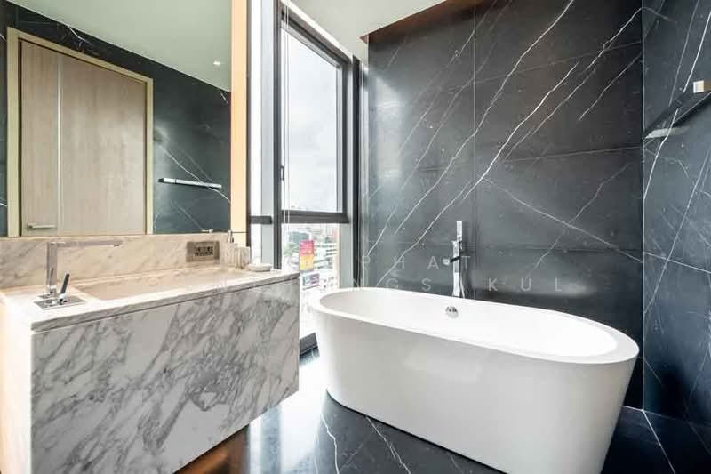 The Monument Thonglor, Bangkok, 998 Thonglor Road, Khlong Tan Nua, Watthana, Bangkok, 2 Bedrooms, 125 sqm, Condo For Sale, by Poomphat Tienthongsakul, 500287370 - DDproperty.com