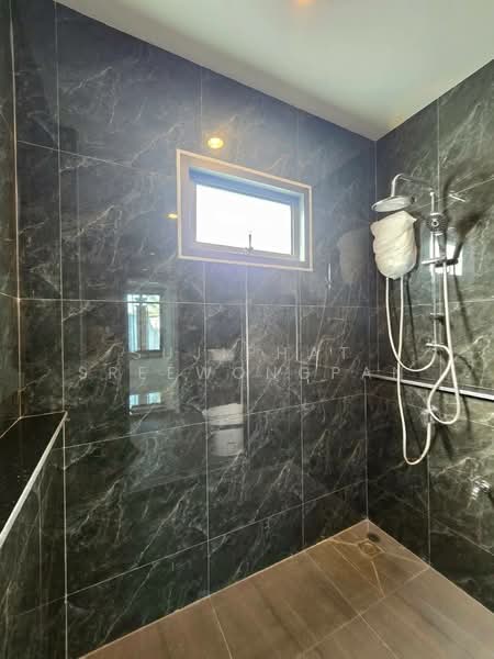 ห้วยใหญ่, Chon Buri (Pattaya), ถนนห้วยใหญ่, Huai Yai, Bang Lamung (Pattaya), Chon Buri (Pattaya), 3 Bedrooms, 355 sqm, Villa For Sale, by Sujiphat Sreewongpan, 500287375 - DDproperty.com