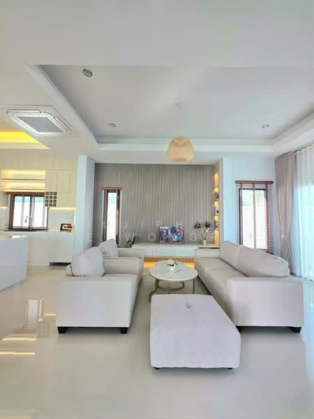 ห้วยใหญ่, Chon Buri (Pattaya), ถนนห้วยใหญ่, Huai Yai, Bang Lamung (Pattaya), Chon Buri (Pattaya), 3 Bedrooms, 355 sqm, Villa For Sale, by Sujiphat Sreewongpan, 500287375 - DDproperty.com