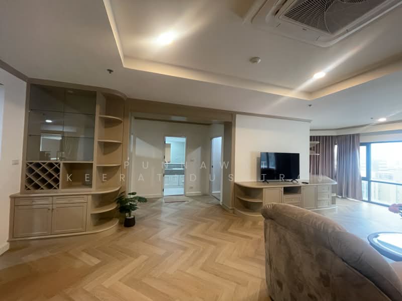 ให้เช่า - Central City East Tower : เซ็นทรัลซิตี้ บางนา อีสทาวเวอร์, กรุงเทพ