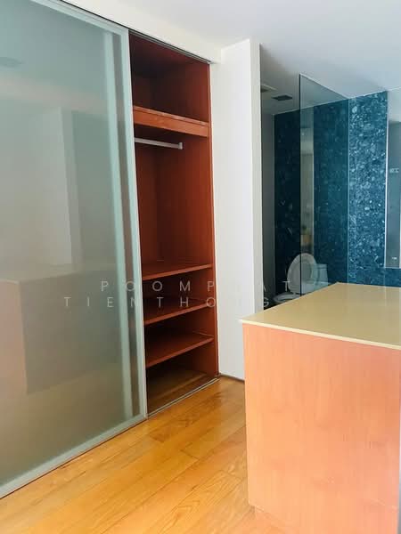 Ficus Lane, Bangkok, Soi Sukhumvit 44/1, Phra Kanong, Khlong Toei, Bangkok, 3 Bedrooms, 210 sqm, Condo For Sale, by Poomphat Tienthongsakul, 500287451 - DDproperty.com