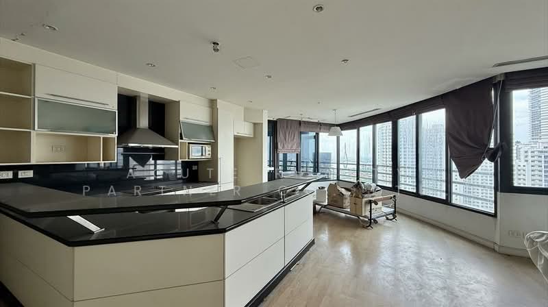 ขาย - Royal River Place : รอยัล ริเวอร์ เพลส, กรุงเทพ