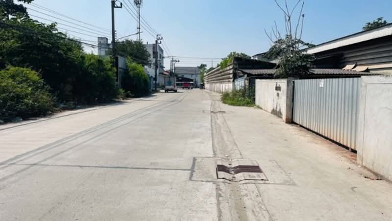 ขาย - ด่วนมากๆ! บ้านพร้อมโรงงาน ทำเลบางกระดี่ หาไม่ได้ง่าย ๆ, กรุงเทพ