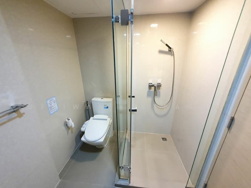 Liv @ 49, Bangkok, 9 Sukhumvit 49 Rd, Khlong Tan Nua, Watthana, Bangkok, 2 Bedrooms, 68 sqm, Condo For Rent, by Utaiwan Kiatpanya, 500287479 - DDproperty.com