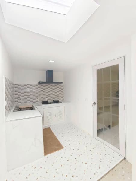 หมู่บ้านลดาสิริ, Nonthaburi, Phimonrat, Bang Bua Thong, Nonthaburi, 4 Bedrooms, 100 sqm, Townhouse For Sale, by NR AGENT, 500287524 - DDproperty.com