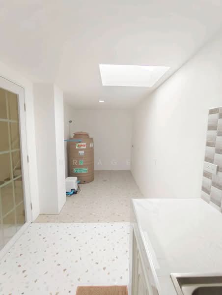 หมู่บ้านลดาสิริ, Nonthaburi, Phimonrat, Bang Bua Thong, Nonthaburi, 4 Bedrooms, 100 sqm, Townhouse For Sale, by NR AGENT, 500287524 - DDproperty.com