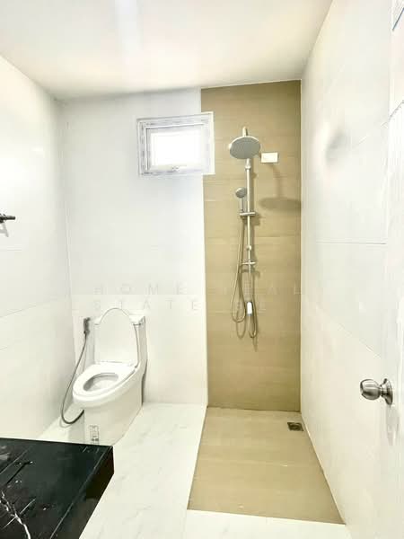Ake-Arree Grand, Chon Buri (Pattaya), Bang Lamung, Bang Lamung (Pattaya), Chon Buri (Pattaya), 4 Bedrooms, 180 sqm, Single Detached House For Sale, by HOME Real Estate Service, 500287567 - DDproperty.com