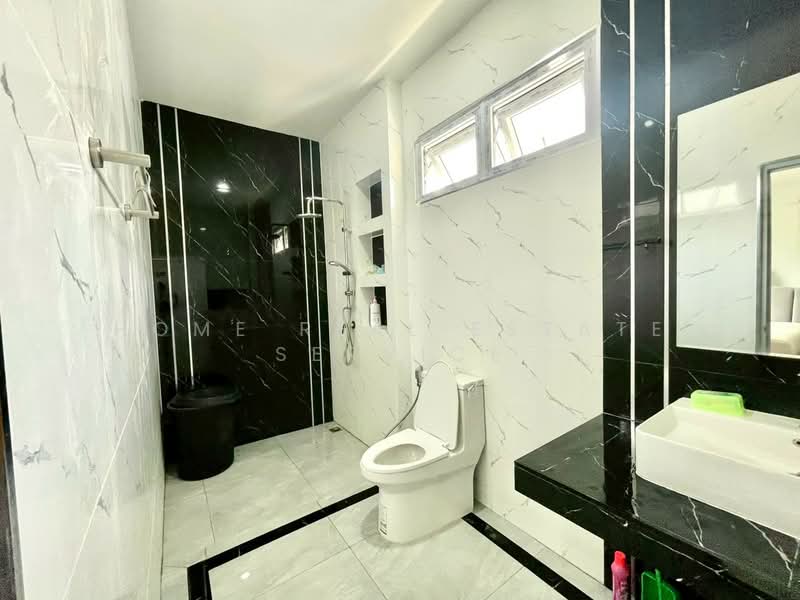 Ake-Arree Grand, Chon Buri (Pattaya), Bang Lamung, Bang Lamung (Pattaya), Chon Buri (Pattaya), 4 Bedrooms, 180 sqm, Single Detached House For Sale, by HOME Real Estate Service, 500287567 - DDproperty.com