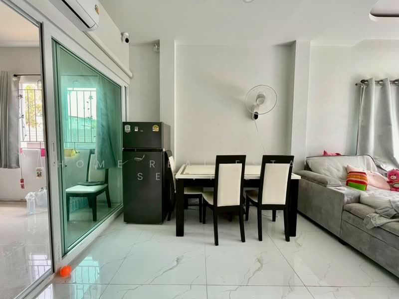 Ake-Arree Grand, Chon Buri (Pattaya), Bang Lamung, Bang Lamung (Pattaya), Chon Buri (Pattaya), 4 Bedrooms, 180 sqm, Single Detached House For Sale, by HOME Real Estate Service, 500287567 - DDproperty.com