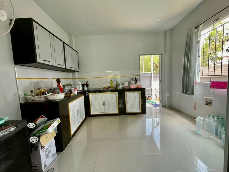 Ake-Arree Grand, Chon Buri (Pattaya), Bang Lamung, Bang Lamung (Pattaya), Chon Buri (Pattaya), 4 Bedrooms, 180 sqm, Single Detached House For Sale, by HOME Real Estate Service, 500287567 - DDproperty.com