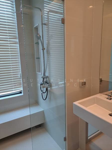 Equinox Phahol Vibha, Bangkok, 345 Paholyothin Road, Jom Phon, Chatuchak, Bangkok, 2 Bedrooms, 63 sqm, Condo For Sale, by Suthasinee Chenchopching, 500287574 - DDproperty.com