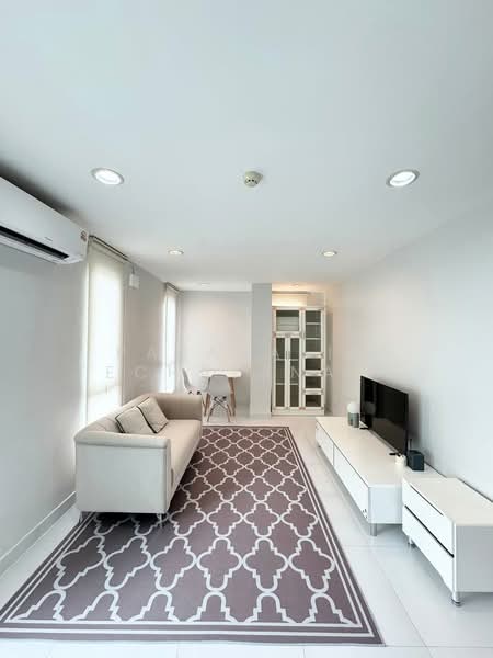 Murraya Place Ladprao 27 : เมอร์ราญา เพลส ลาดพร้าว 27, กรุงเทพ, ลาดพร้าว, จันทรเกษม, จตุจักร, กรุงเทพ, 60 ตร.ม., คอนโด ให้เช่า, โดย Papavalin Techatanaphuwit, 500287607 - DDproperty.com