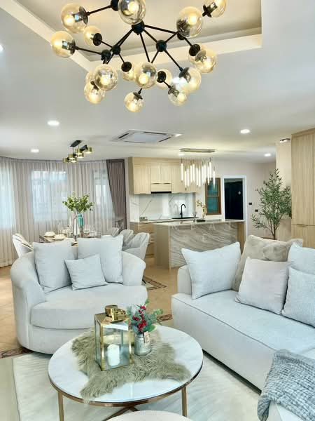 Park Avenue, Chon Buri (Pattaya), Bang Lamung, Bang Lamung (Pattaya), Chon Buri (Pattaya), 3 Bedrooms, 360 sqm, Single Detached House For Sale, by HOME Real Estate Service, 500287634 - DDproperty.com