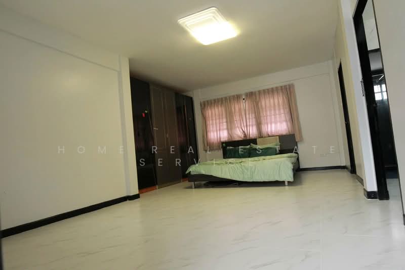 Detached House Pothisan 3, Chon Buri (Pattaya), Bang Lamung, Bang Lamung (Pattaya), Chon Buri (Pattaya), 3 Bedrooms, 250 sqm, Single Detached House For Sale, by HOME Real Estate Service, 500287656 - DDproperty.com