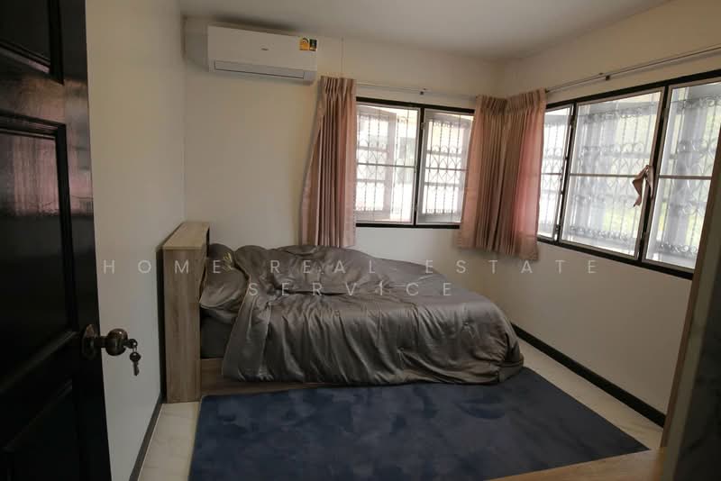 Detached House Pothisan 3, Chon Buri (Pattaya), Bang Lamung, Bang Lamung (Pattaya), Chon Buri (Pattaya), 3 Bedrooms, 250 sqm, Single Detached House For Sale, by HOME Real Estate Service, 500287656 - DDproperty.com