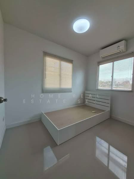 Pruksa Boonsampan, Chon Buri (Pattaya), Bang Lamung, Bang Lamung (Pattaya), Chon Buri (Pattaya), 3 Bedrooms, 170 sqm, Townhouse For Sale, by HOME Real Estate Service, 500287698 - DDproperty.com