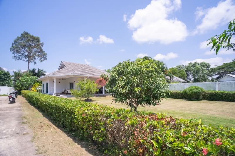 Orchid Village Maephim Beach, Rayong, Kram, Klaeng, Rayong, 2 Bedrooms, 104 sqm, Single Detached House For Sale, by อรัญญา ระยาย้อย, 500287706 - DDproperty.com