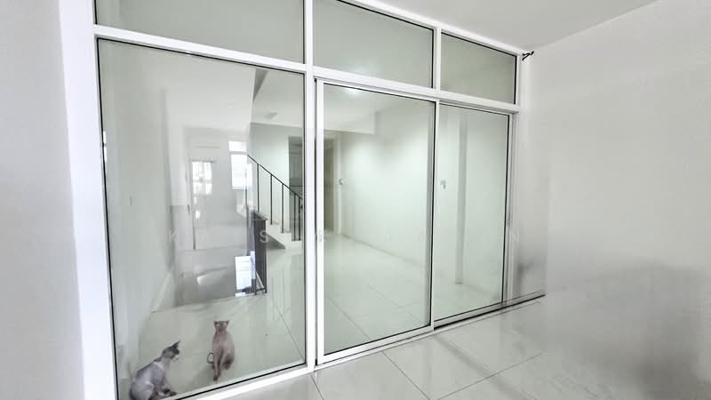 Building 9/23, Bangkok, Bang Waek, Phasi Charoen, Bangkok, , 168 sqm, Shophouse For Rent, by Kris Kajarin, 500287711 - DDproperty.com